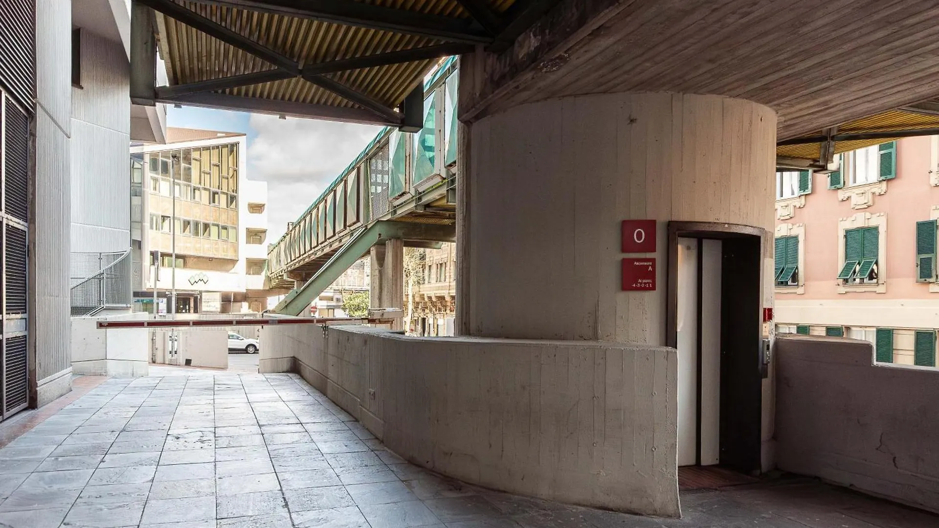 Free Parking In Luxury Suite With City View - Steps To Brignole Train Station Genova Italia